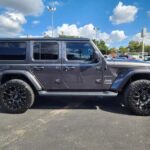 2019 Jeep Wrangler (SAHARA EDITION) 